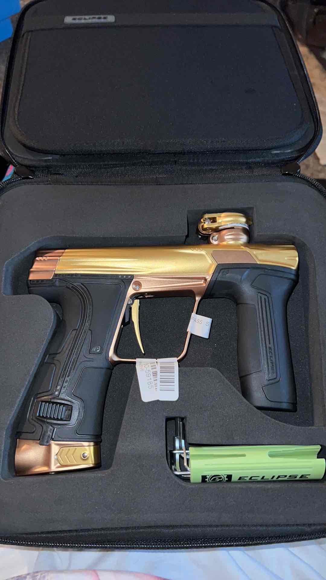 Brand New CS3 Gold/Brown Accents