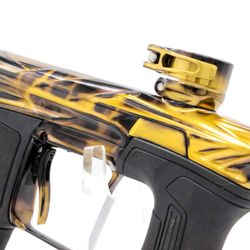 HK Invader CS2 Pro - gold/black unique + Silencio barrel