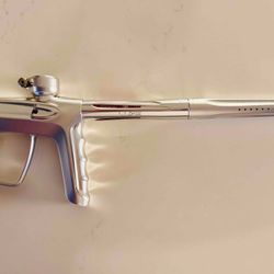 DLX Luxe TM40 - White