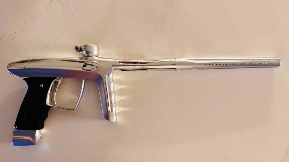 DLX Luxe TM40 - White