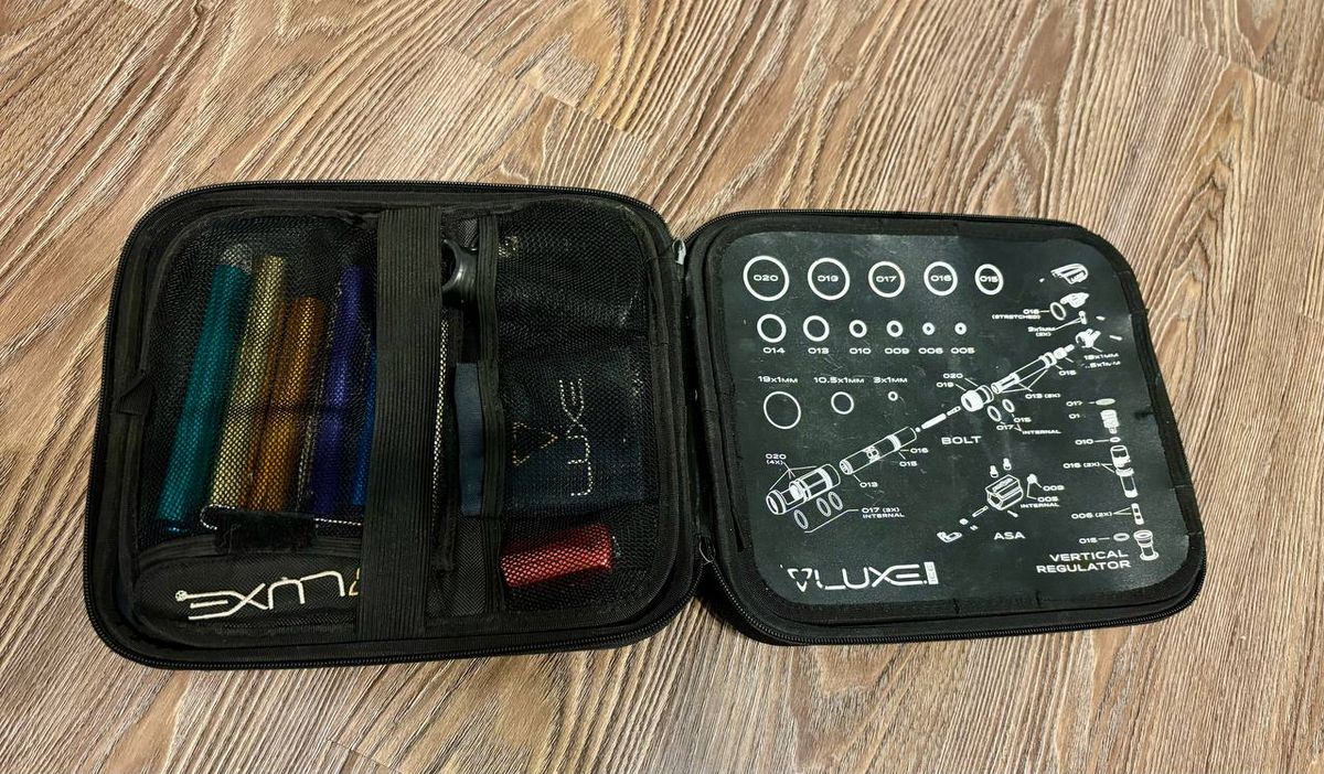 DLX LUXE ICE SAM66 1 OF 10