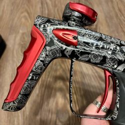 DLX LUXE ICE SAM66 1 OF 10