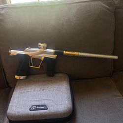 Planet Eclipse LV2 Paintball Marker w/ Ninja 68/4500 Tank & Spire IR2 Hopper – Like New