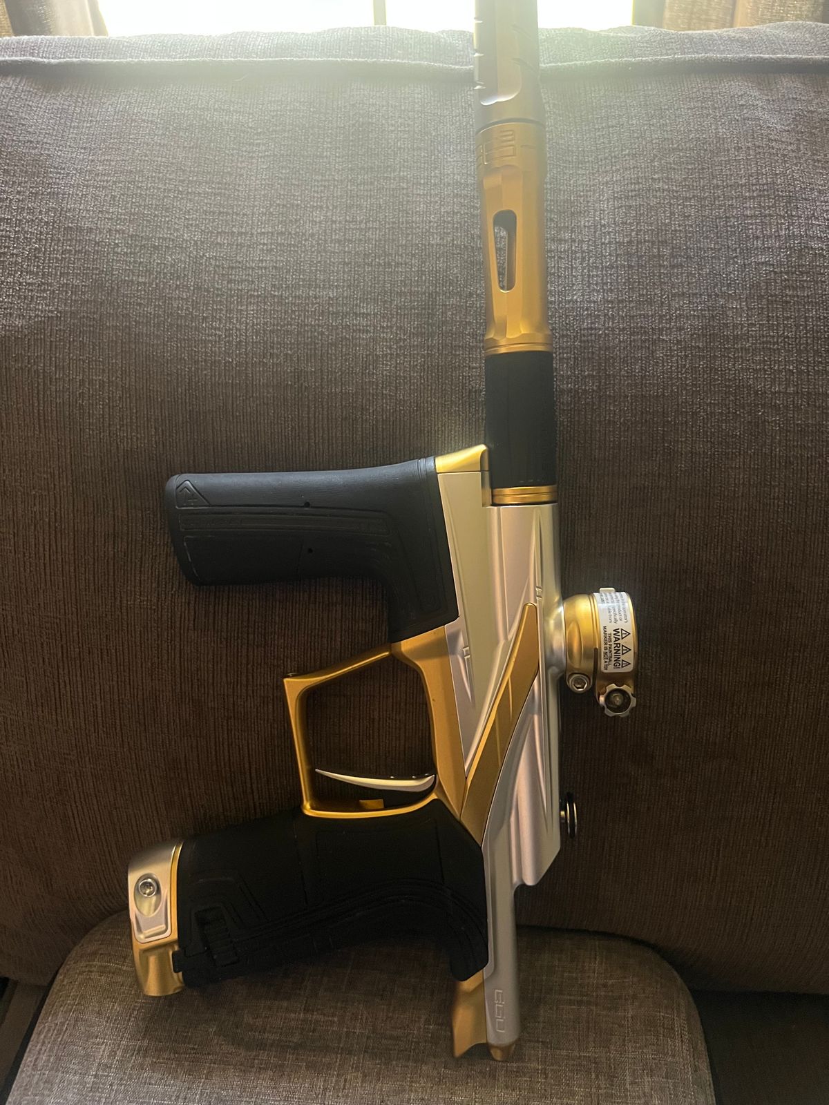 Planet Eclipse LV2 Paintball Marker w/ Ninja 68/4500 Tank & Spire IR2 Hopper – Like New