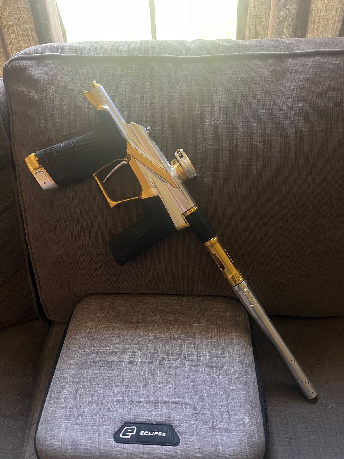 Planet Eclipse LV2 Paintball Marker w/ Ninja 68/4500 Tank & Spire IR2 Hopper – Like New