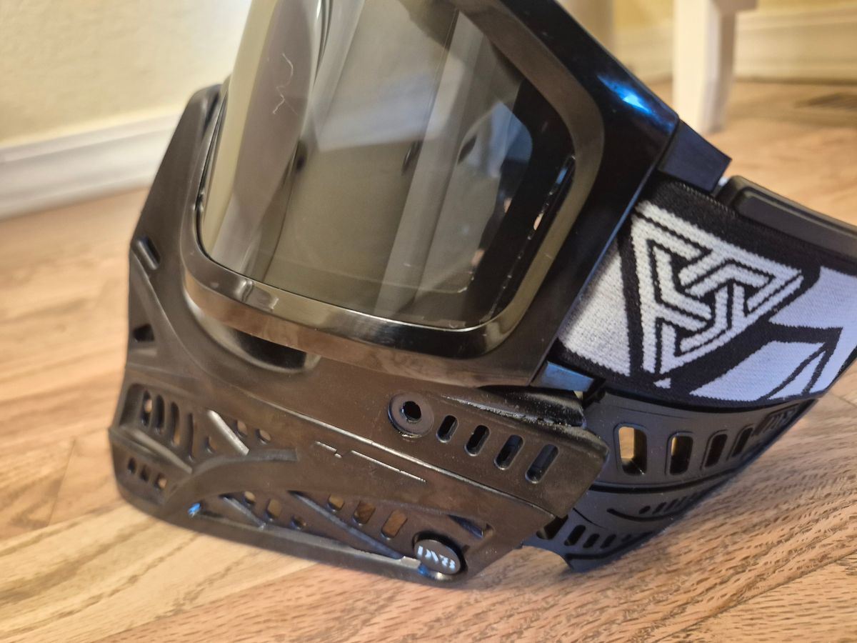 REVO 2 black & white build. 