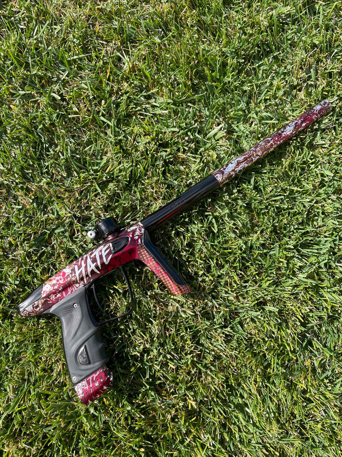 TM40 Hate LUXE