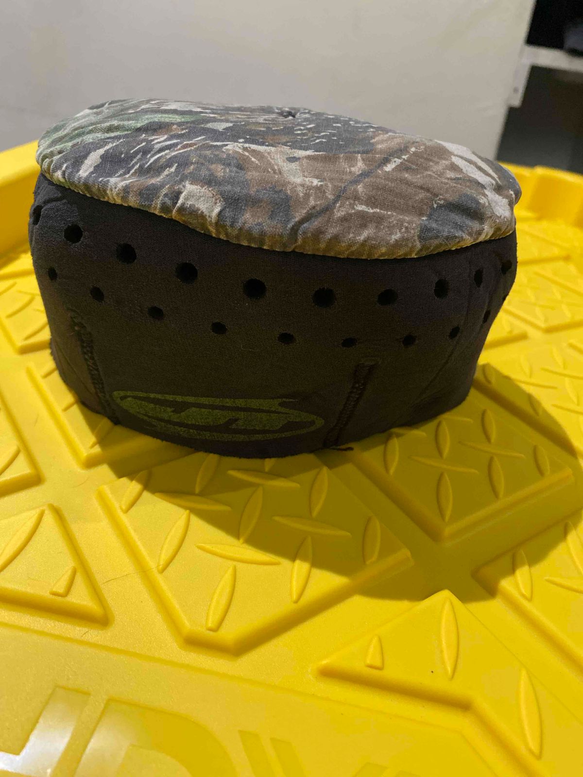 Jt bounce cap