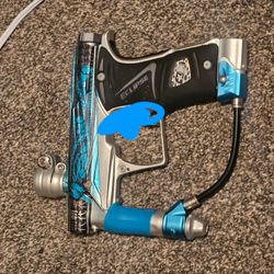 Signed dynasty geo 3