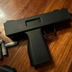 Para-Ordnance Model 85 Mac 10