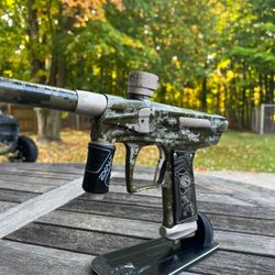 Digi Camo Bob Long Victory