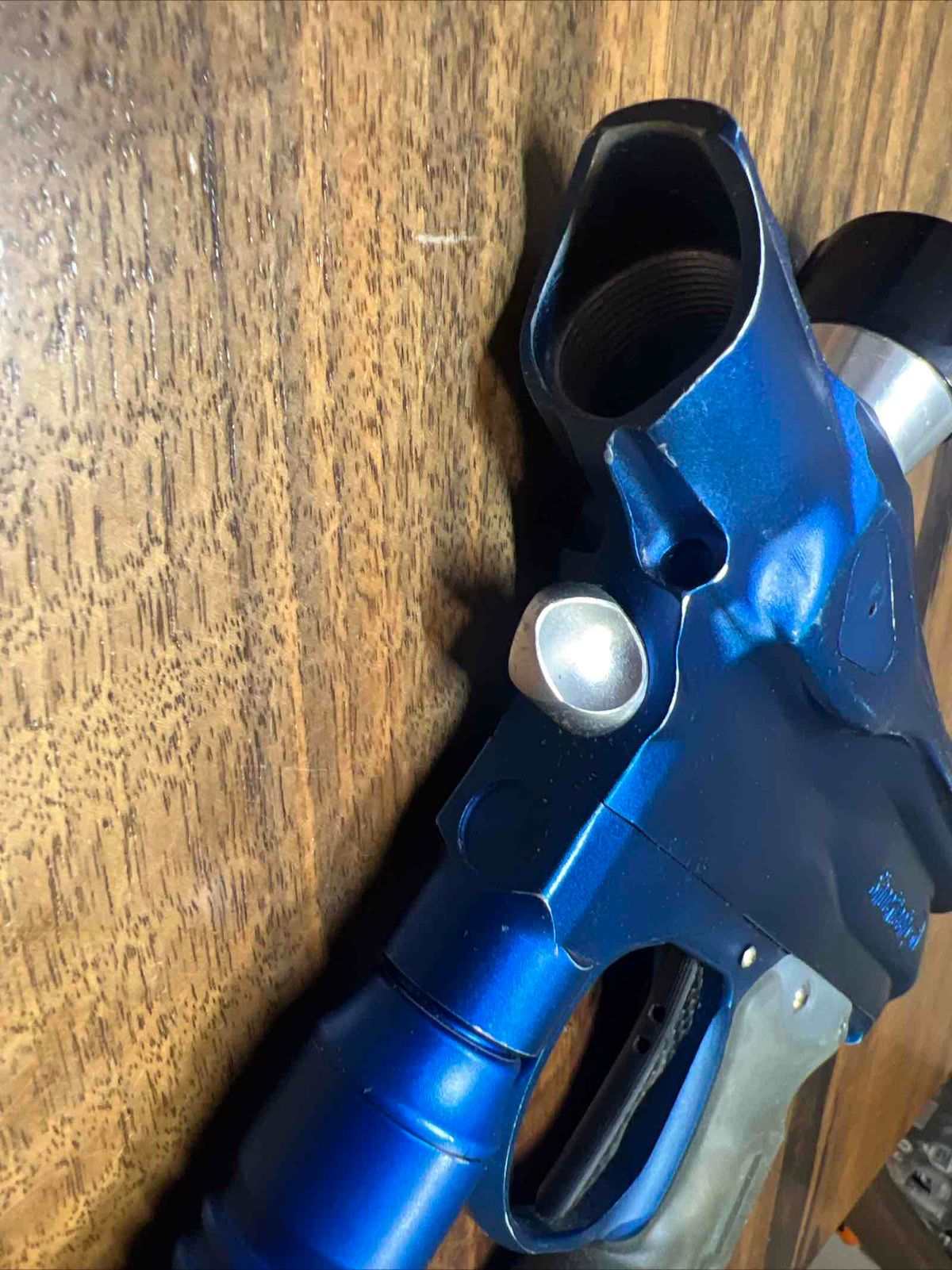 Shocktech Aftershock DM4 Darcy Schlicheayer Team Used