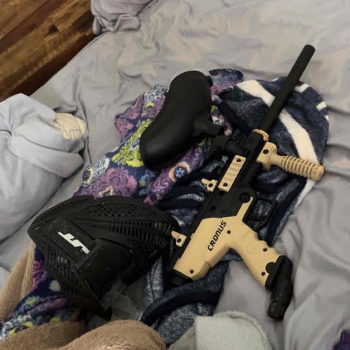 Cronus paintball set