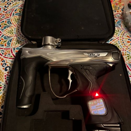 Dye M3 +