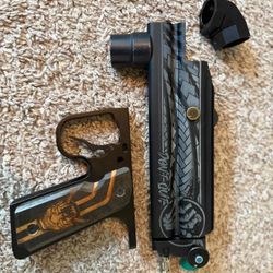 RH feed autococker