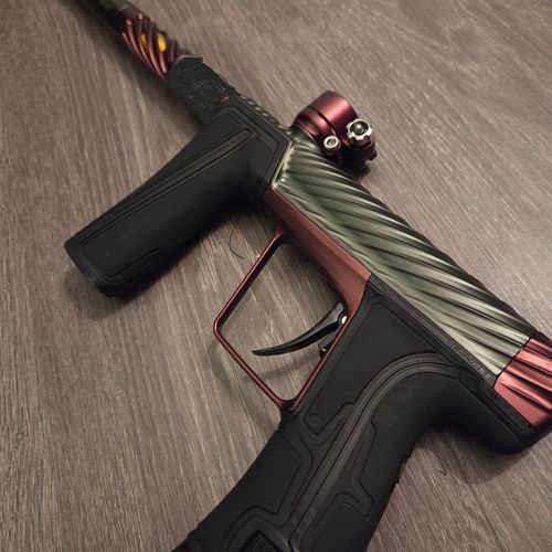 TR5 Factory 1of1 "Timber" w/ vortex bolt 