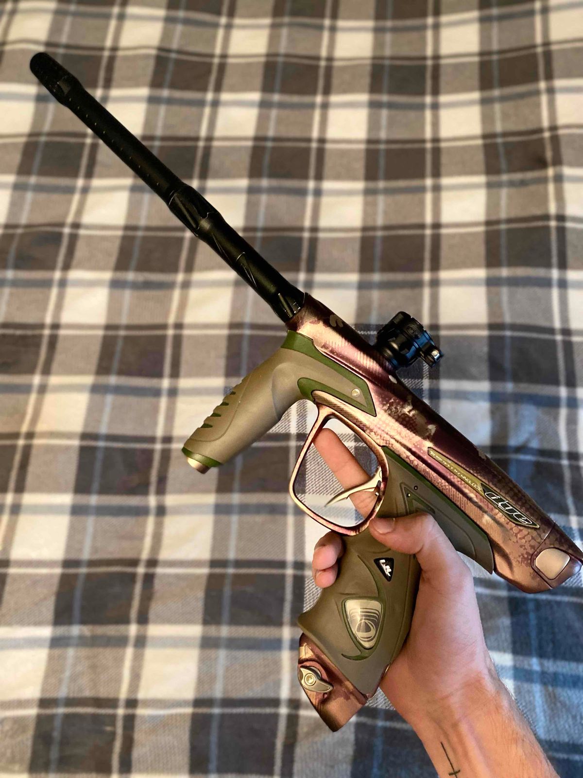 Dye DM14 digicam
