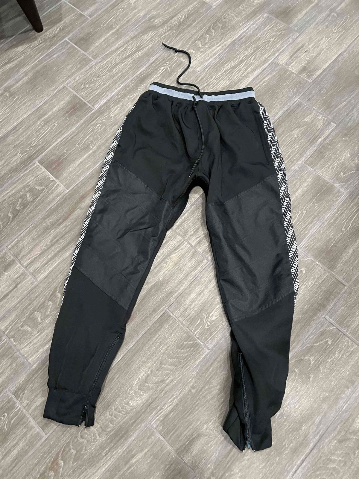 Large Violence Joggers Used