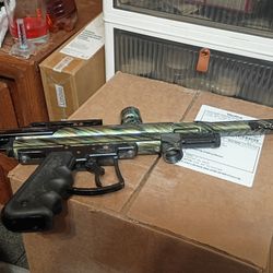 Genesis Surge paint ball gun 