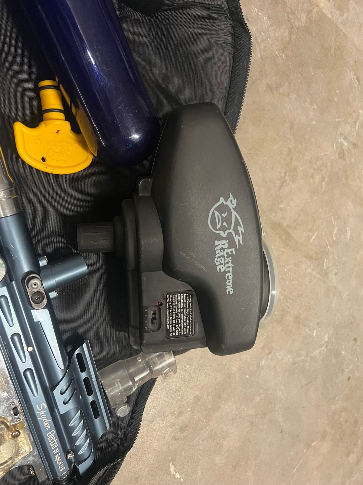 Spyder Electra DX digital paintball gun