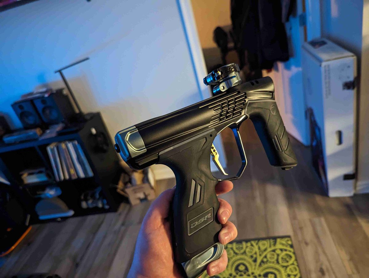 DSR+ Icon w/gold Edge 2 Triggee