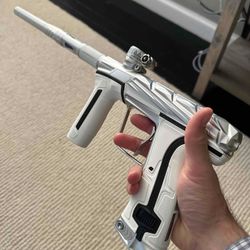 Infamous CS3 Pure with Silencio Barrel kit and inserts