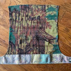 BNIB Ruthless “Decaying Tree Trunk” Headerap 