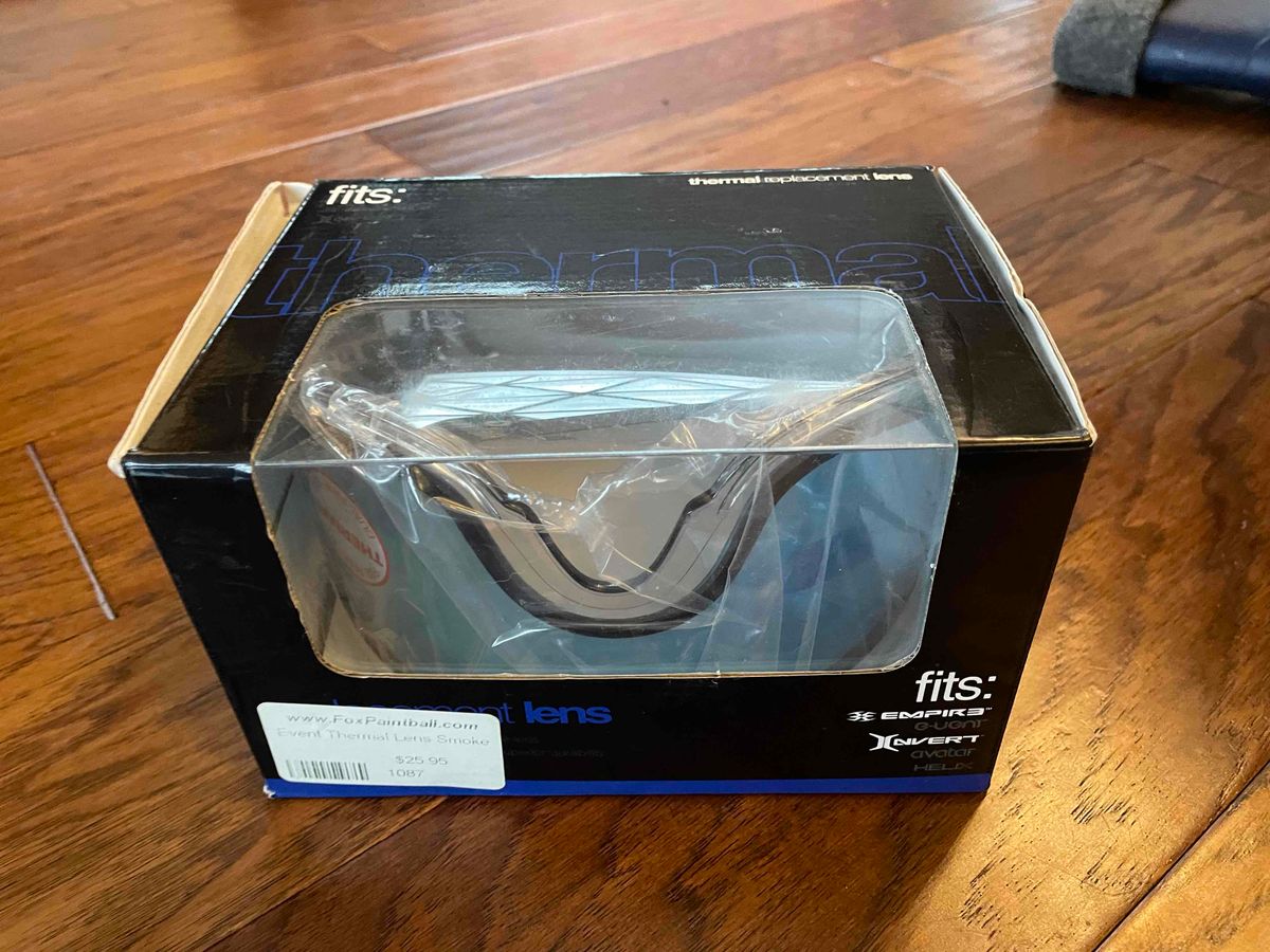 Empire e-flex with extra BNIB clear lens 