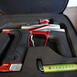  Planet Eclipse Ego LV2 Paintball Gun - Silver/Red
