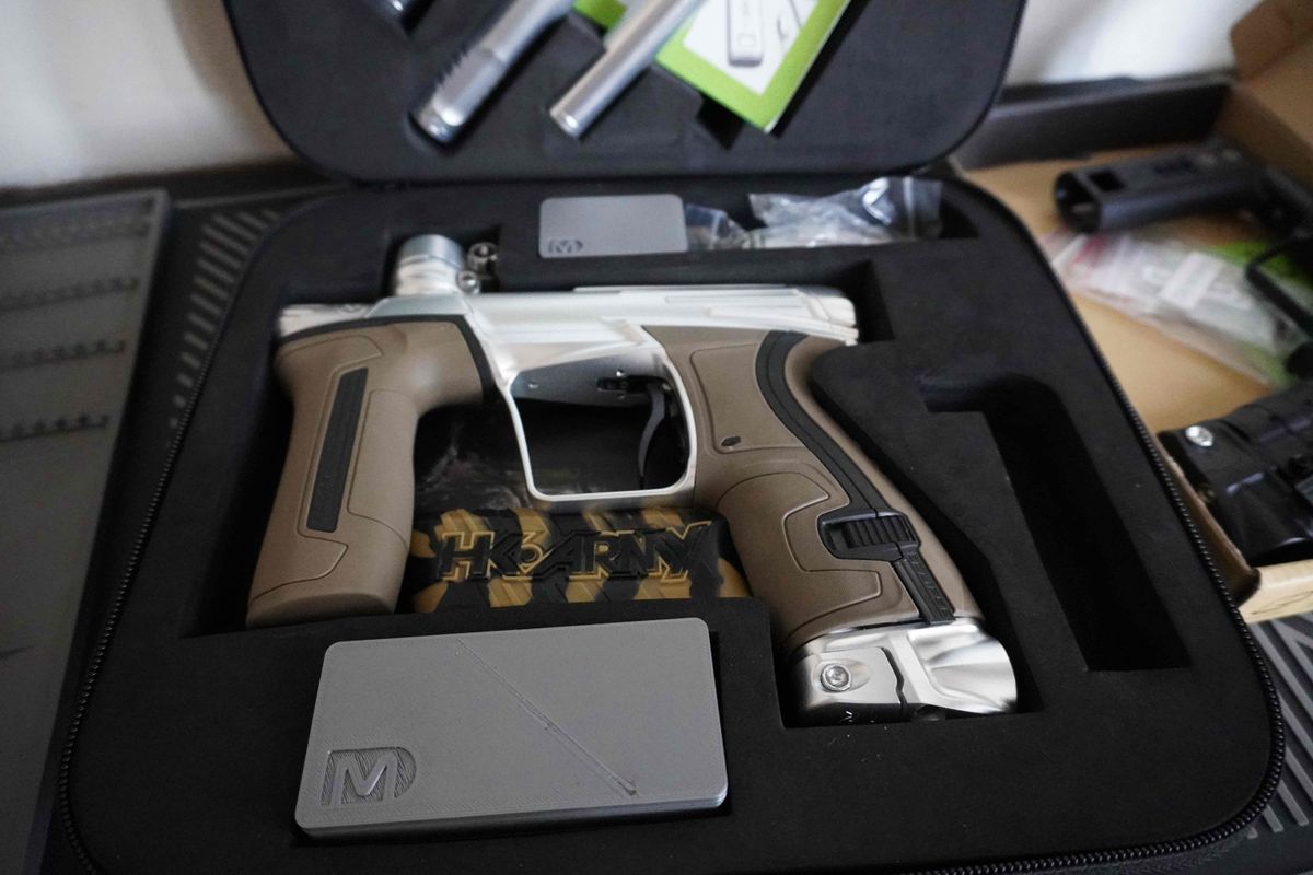 Infamous CS2 Pro w/ Mech Frame - Pure