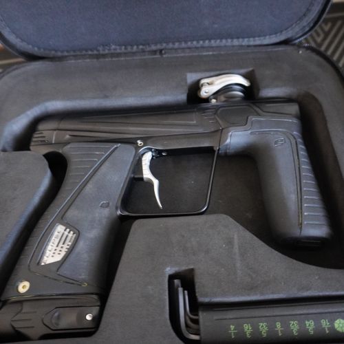 Planet Eclipse Gtek 180R Paintball Gun - Midnight / Extra Tan Grips