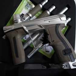 Infamous CS2 Pro + Mech Frame