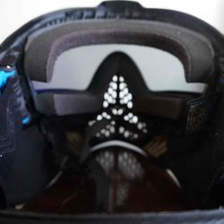 Dye i5 2.0 Paintball Mask/Goggle - Onyx Gold with Visor