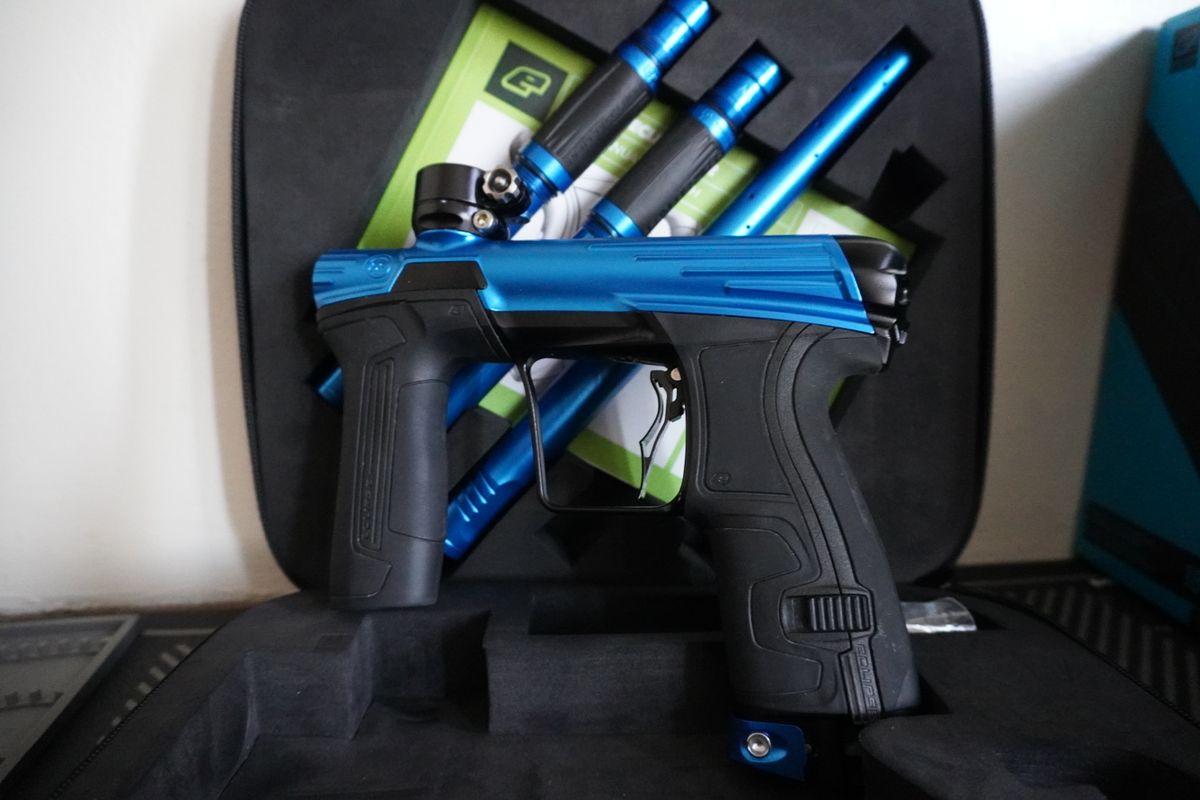 Infamous CS2 Pro - Blue