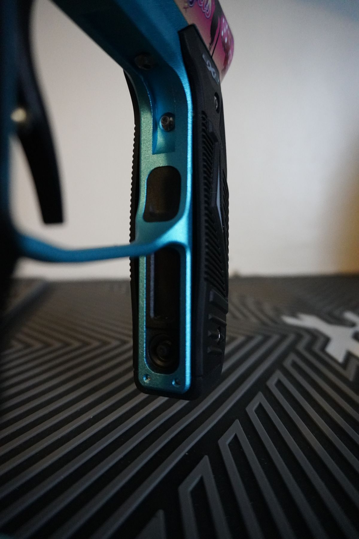 Empire Axe 2.0 Paintball Marker Gun - Limited Edition Sin City w/ Redline Board