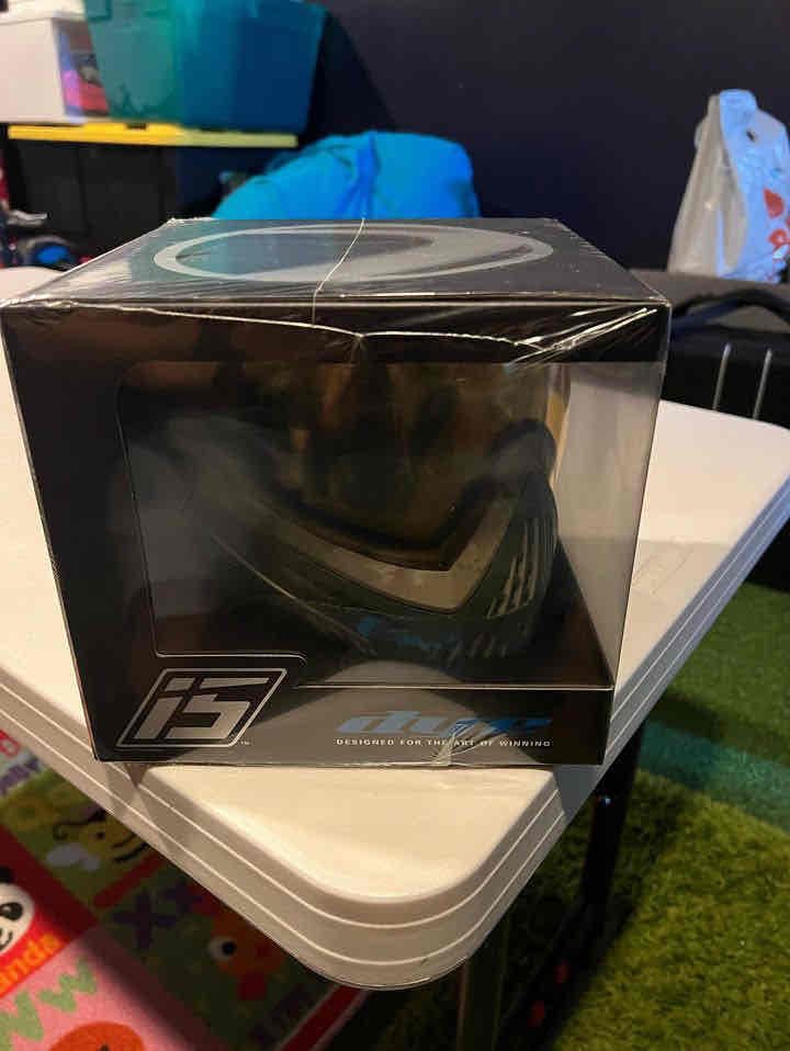 Dye I5 new in box still wrapped