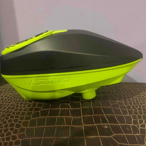 Spire IR2 Black Acid SE