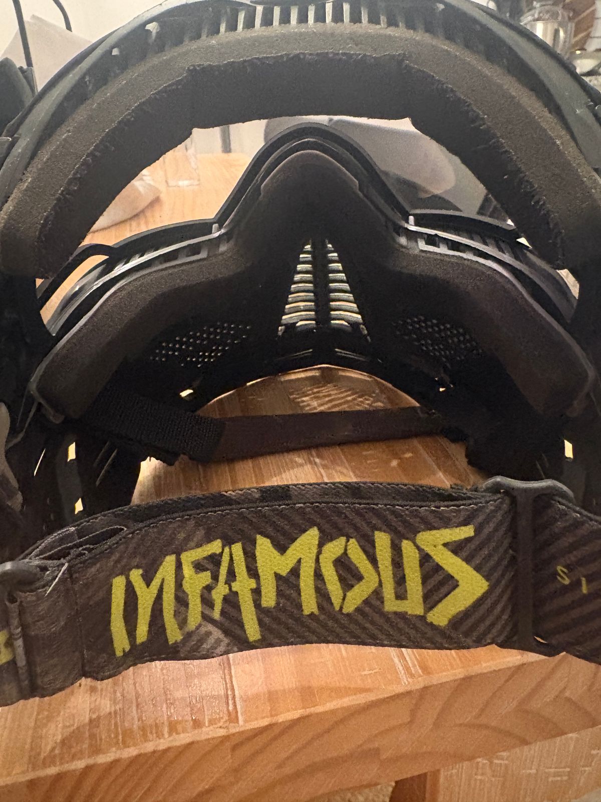 Push Infamous Mask