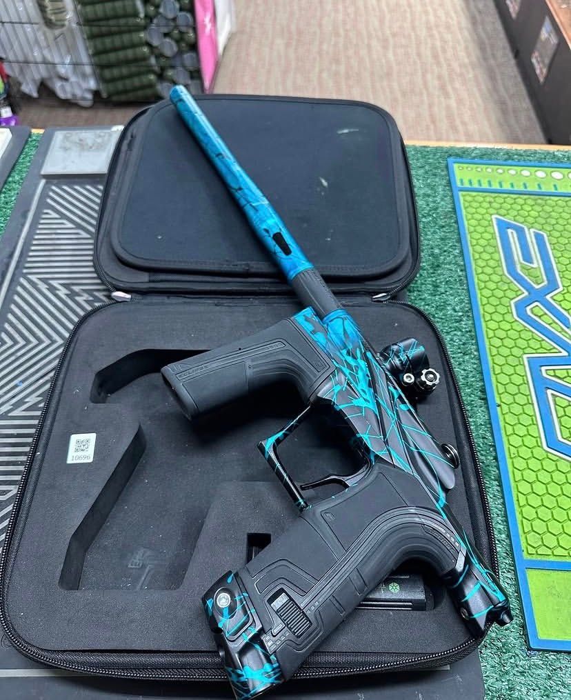 Planet eclipse LV2 paintball marker