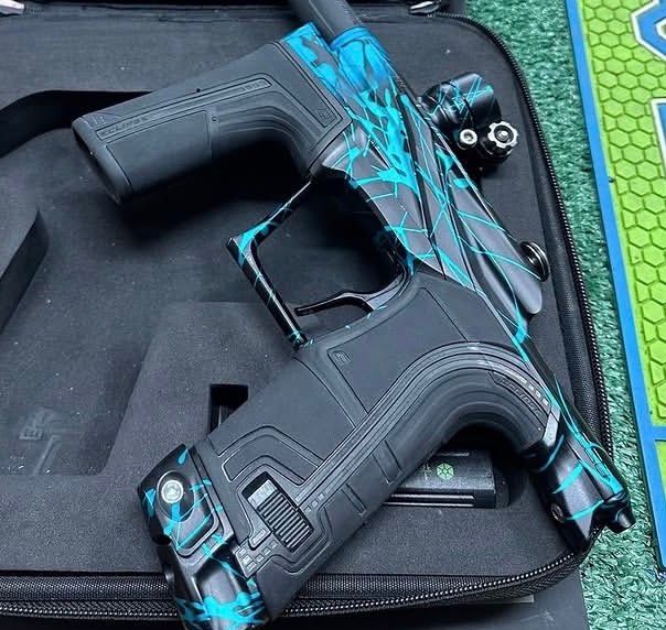 Planet eclipse LV2 paintball marker