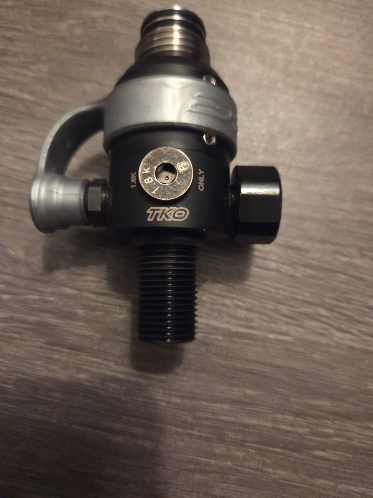 Powerhouse TKO reg dust black with exalt cover