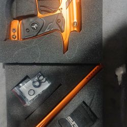DG G4 Paintball Marker
