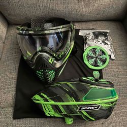 Graphic spire 3 and graphic contour 2 mask 