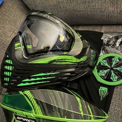 Graphic spire 3 and graphic contour 2 mask 