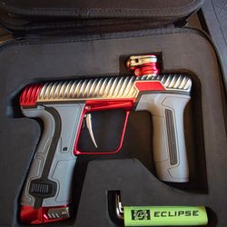 CS3 Twister graphite/red with mechanical frame