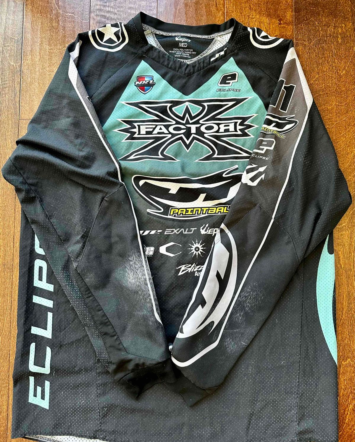 Jersey unload, all have name and number on the back 