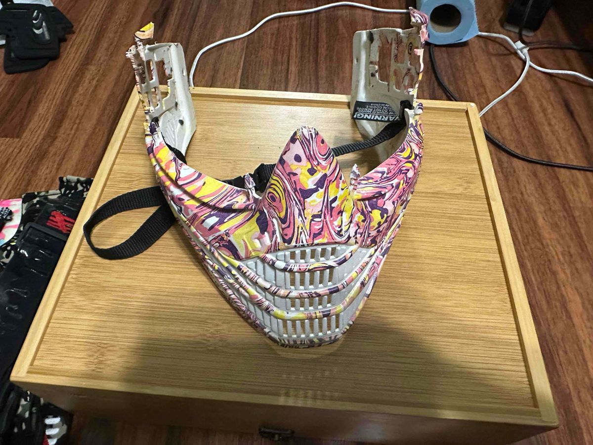 DipsByRocket F8 