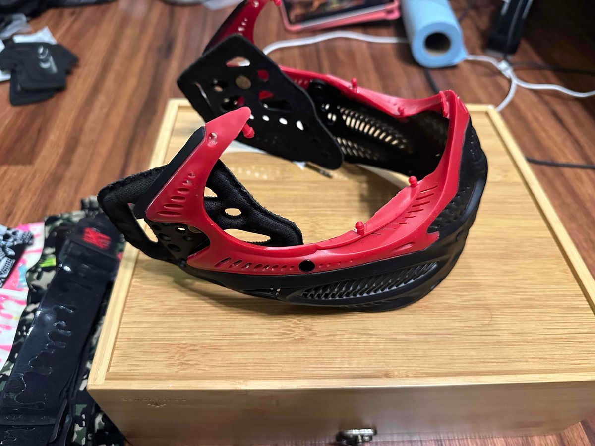 I3 red bottoms W/ears 