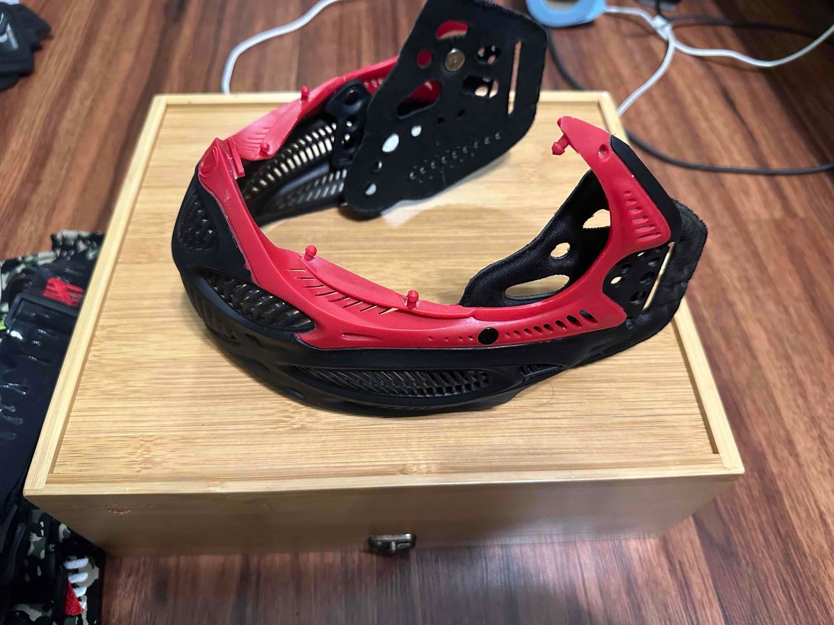I3 red bottoms W/ears 