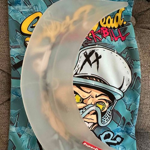 Super Dead Clear Duckbill -Never mounted 